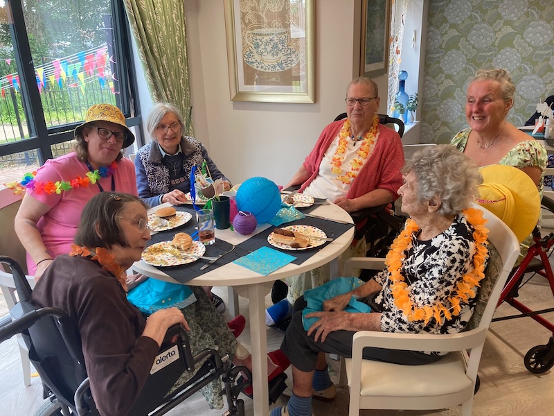 residents enjoying lunch with their loved ones
